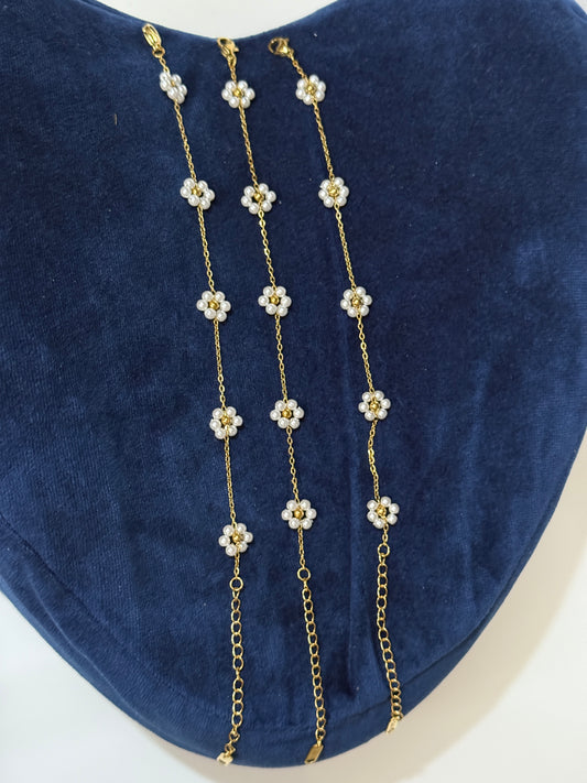 The Daisy Pearl Blossom Bracelet