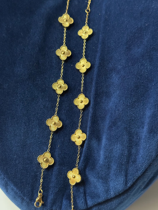 The Fortuna Gilded Clover Bracelet