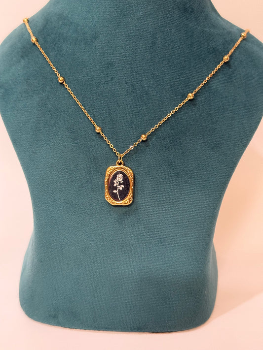 The Rosalie Vintage Rose Necklace